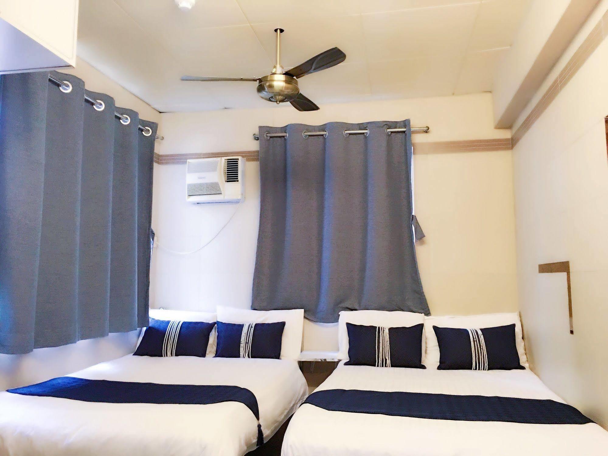Osaka Hostel Hong Kong Exterior photo